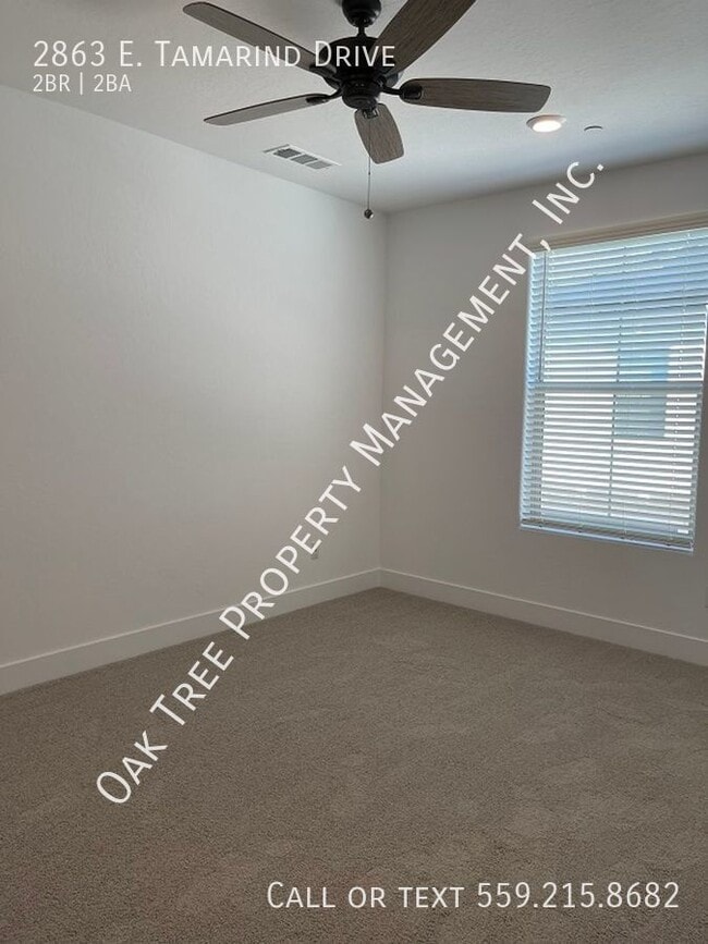 Building Photo - 2863 E Tamarind Dr