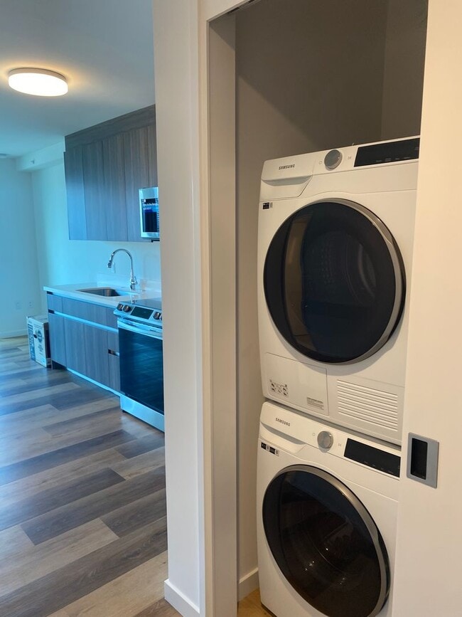 Building Photo - The Park Of Keeaumoku- Newly open condo, S...
