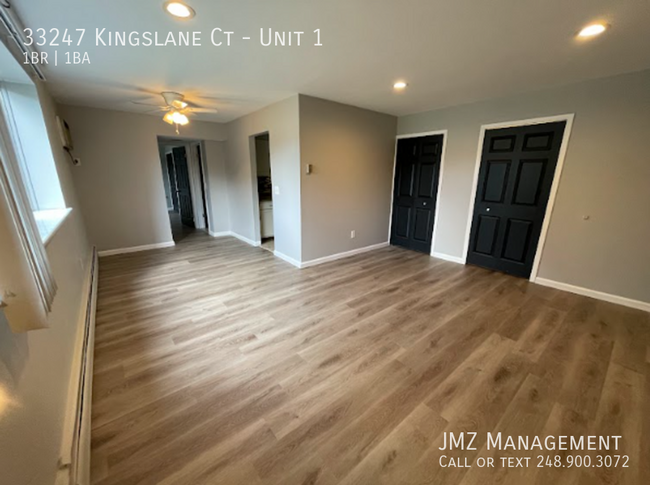 Building Photo - 1 BEDROOM APARTMENT NEAR DOWNTOWN FARMINGTON!