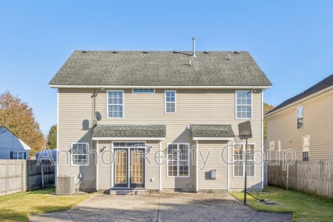 Building Photo - 1519 Elder Ave