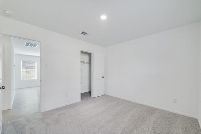 Building Photo - 1754 W Stroker Rd