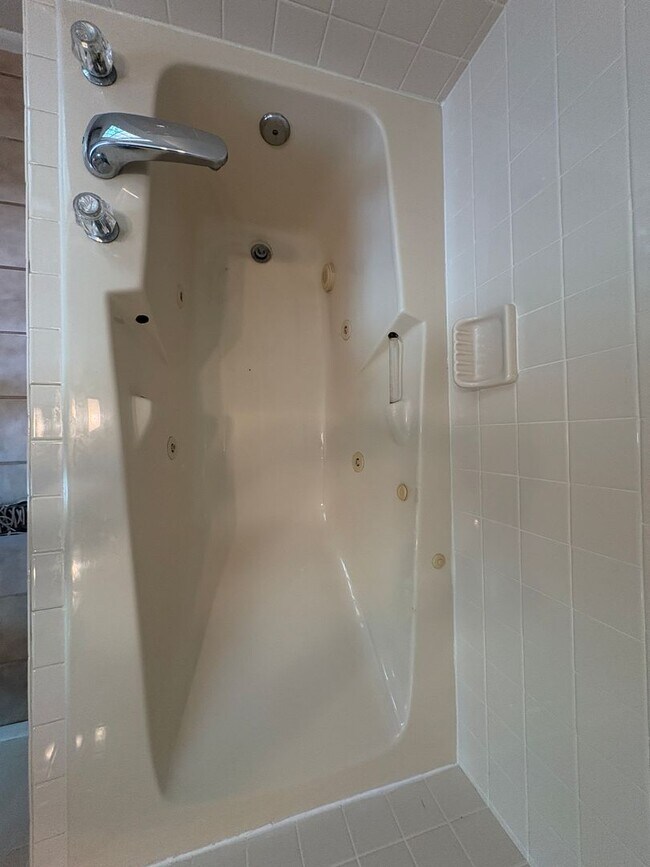 Building Photo - 2BR/2BA Home with Preserve View + Tennis C...