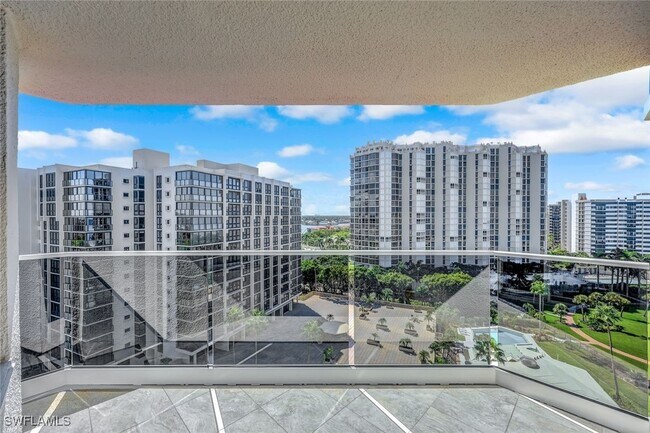 Building Photo - 4041 Gulf Shore Blvd N