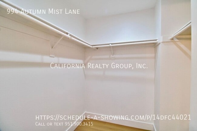 Building Photo - 994 Autumn Mist Ln