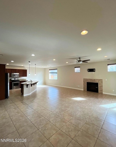 Building Photo - 522 San Carlos Dr