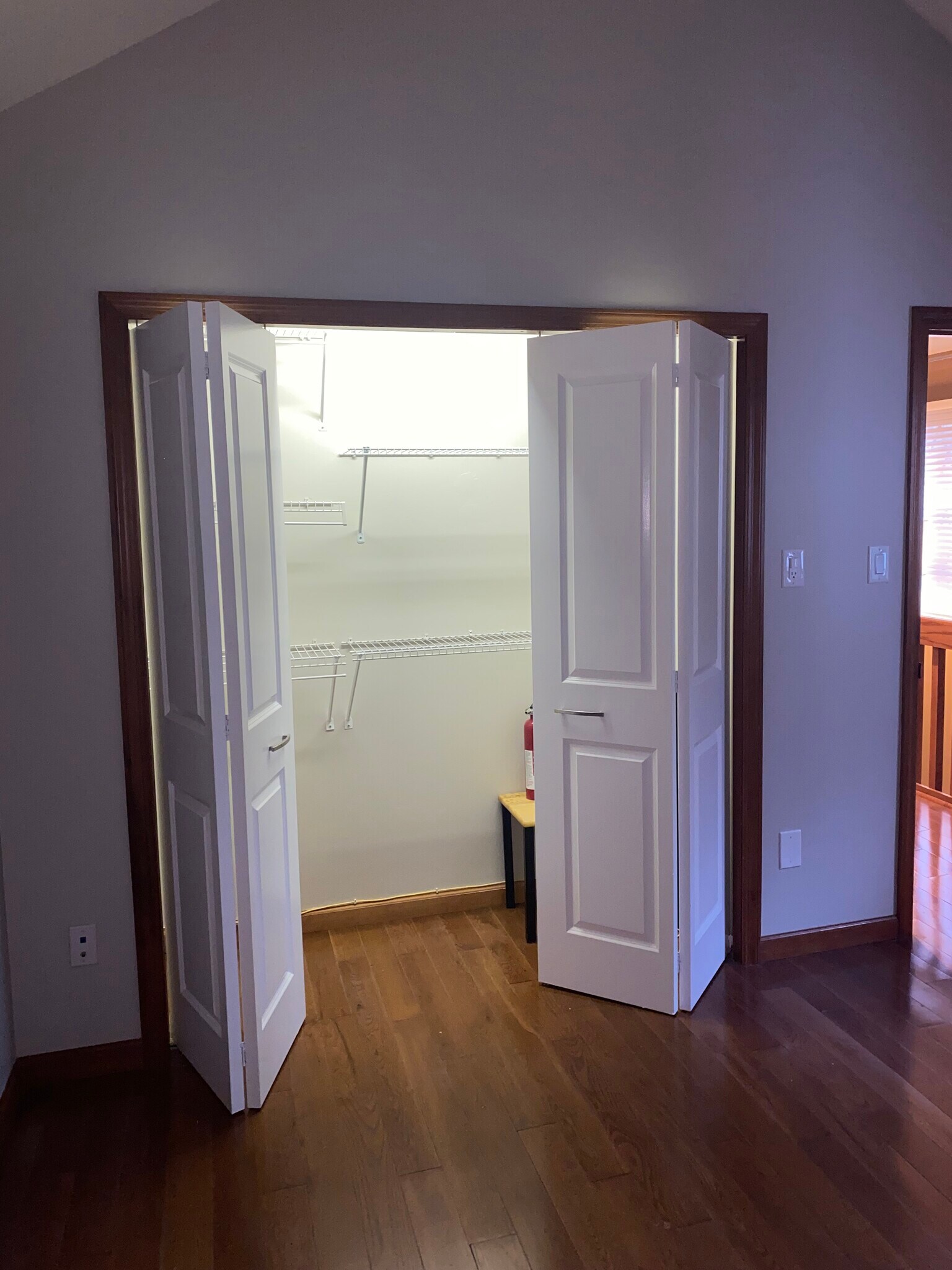 Building Photo - 1585 Stone Mansion Dr