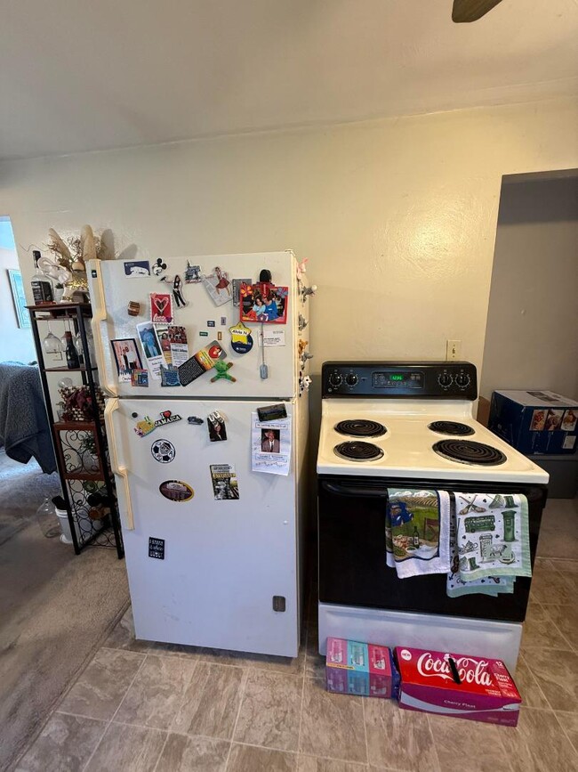 Building Photo - 29 Samoa Dr