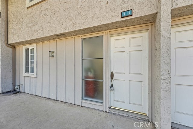Building Photo - 23821 Hillhurst Dr