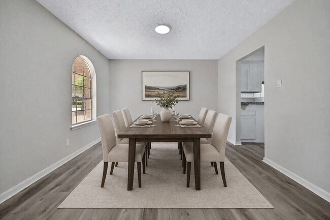 Building Photo - 13426 Balcrest Dr