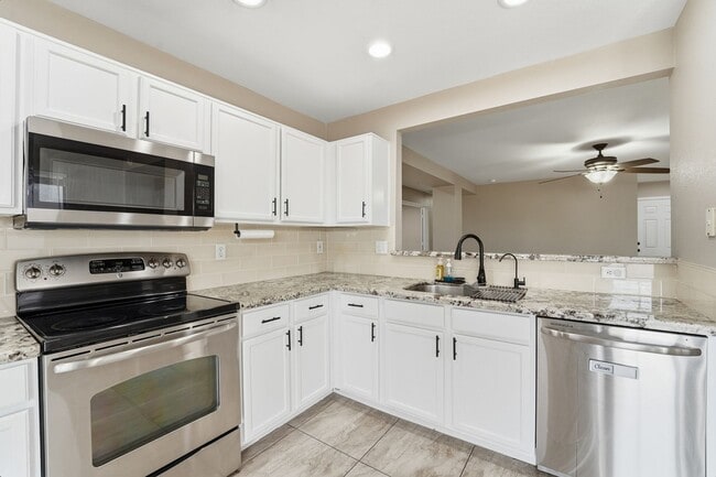 Building Photo - Quiet Cul-De-Sac Living in the Heart of Chandler