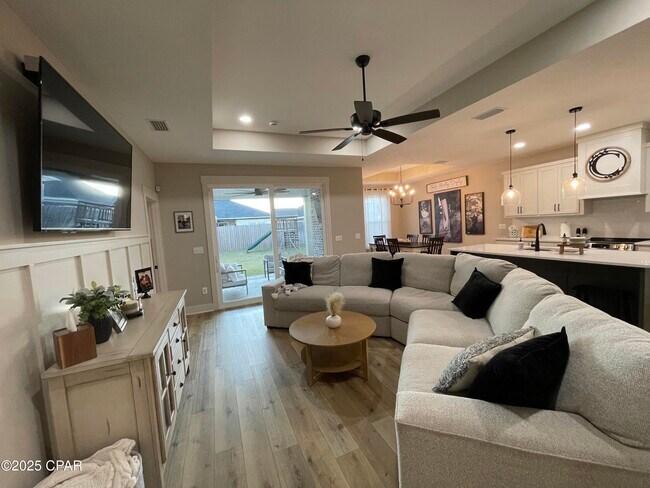 Building Photo - 3787 Basal St