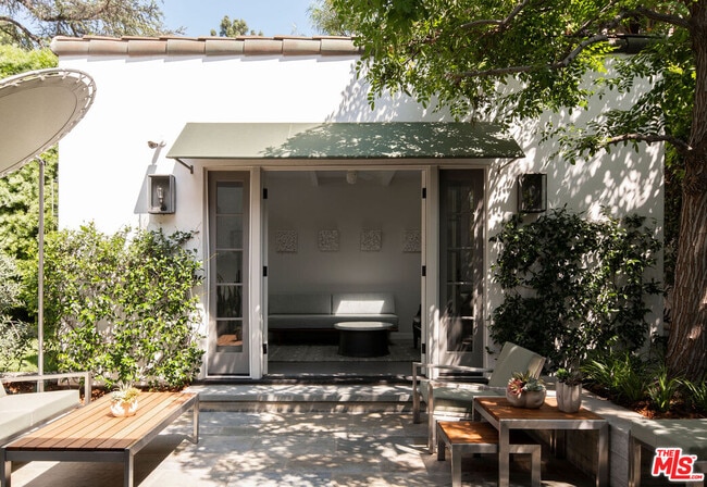 Building Photo - 3787 Glenfeliz Blvd