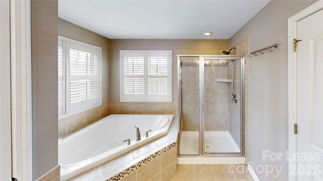 Building Photo - 1505 Aringill Ln