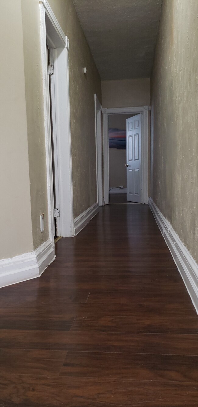 Building Photo - 26 S Georgia Ave