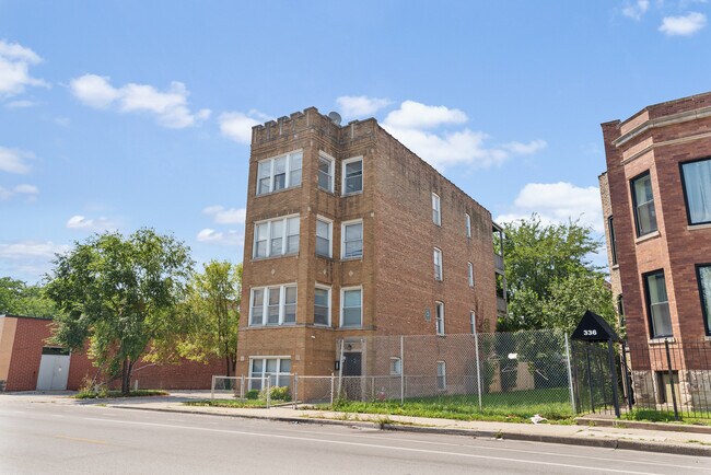 Building Photo - 340 S Homan Ave
