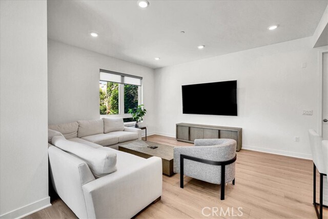 Building Photo - 1201 Rivington