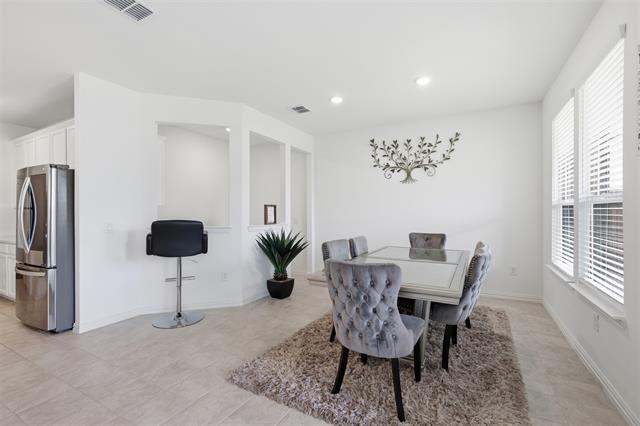 Building Photo - 4504 Gilmer Dr