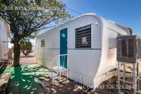 Building Photo - 806 W Sieling Loop