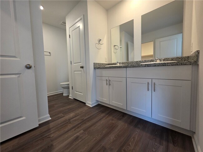 Building Photo - 2571 Montano Ridge Dr