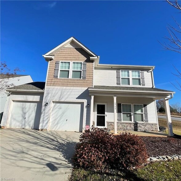 Building Photo - 6900 Lowline Dr