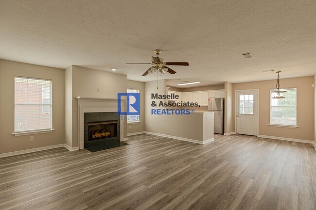 Building Photo - 2 Bed 2 Bath Near the Reservoir