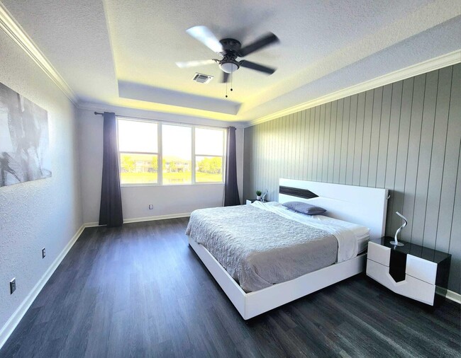 Building Photo - 2247 SW Cape Cod Dr