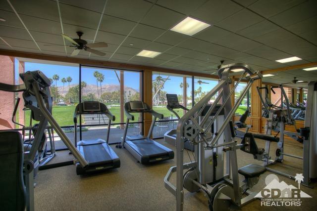 Building Photo - 47423 Medina Dr W