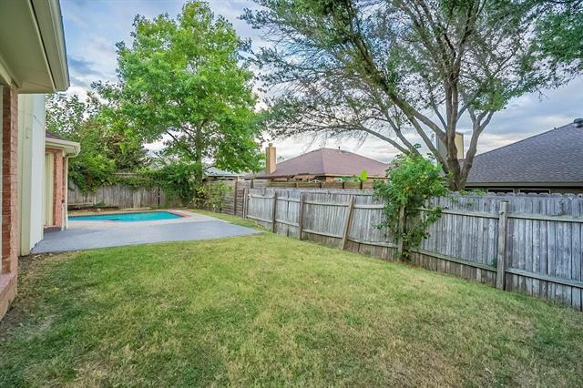 Building Photo - 1408 Belaire Dr