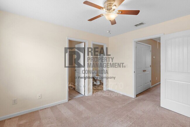 Building Photo - 1702 Sprucedale Dr
