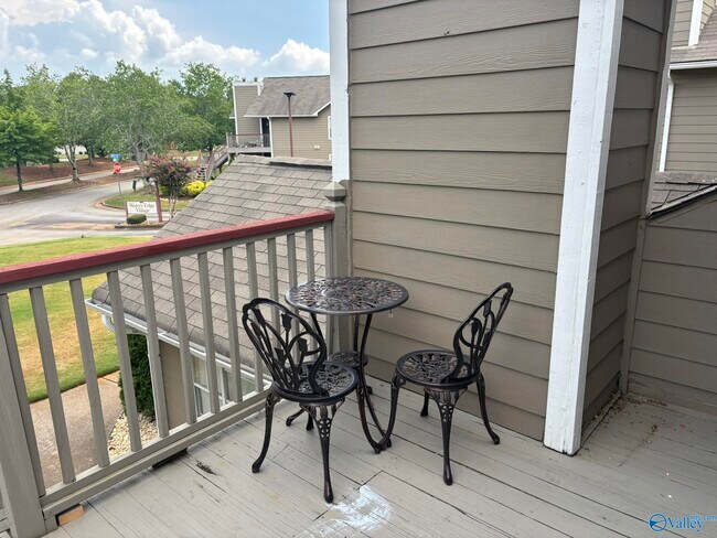 Building Photo - 108 Waters Edge Ln