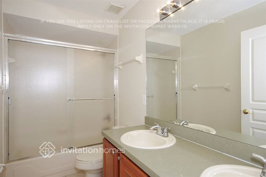 Building Photo - 5011 Bellthorn Dr