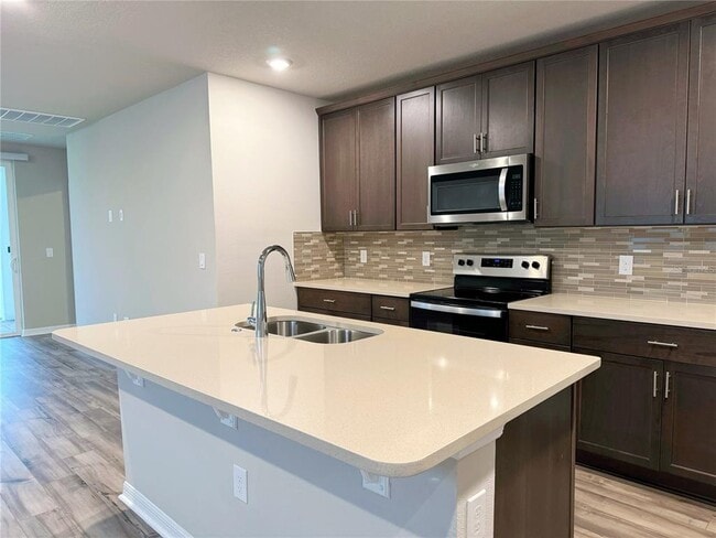 Building Photo - 17124 Cagan Crossings Blvd