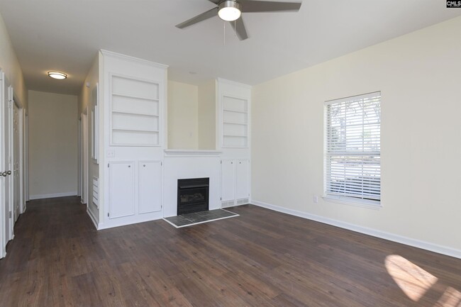 Building Photo - 110 Hutto Hill
