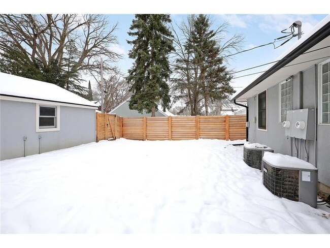 Building Photo - 5101 Zenith Ave S