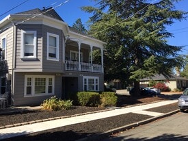Building Photo - 2104 Castro St