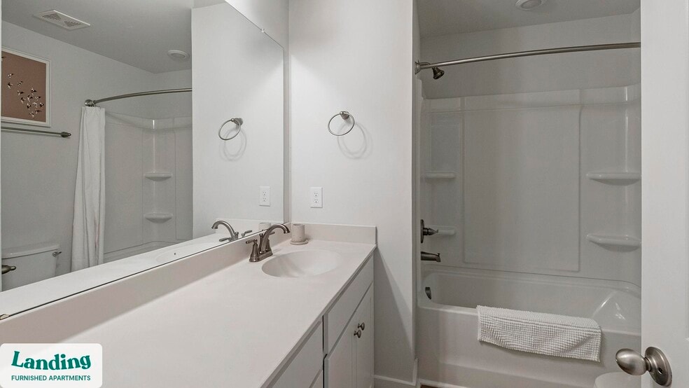 Building Photo - 1060 Orangeburg Rd