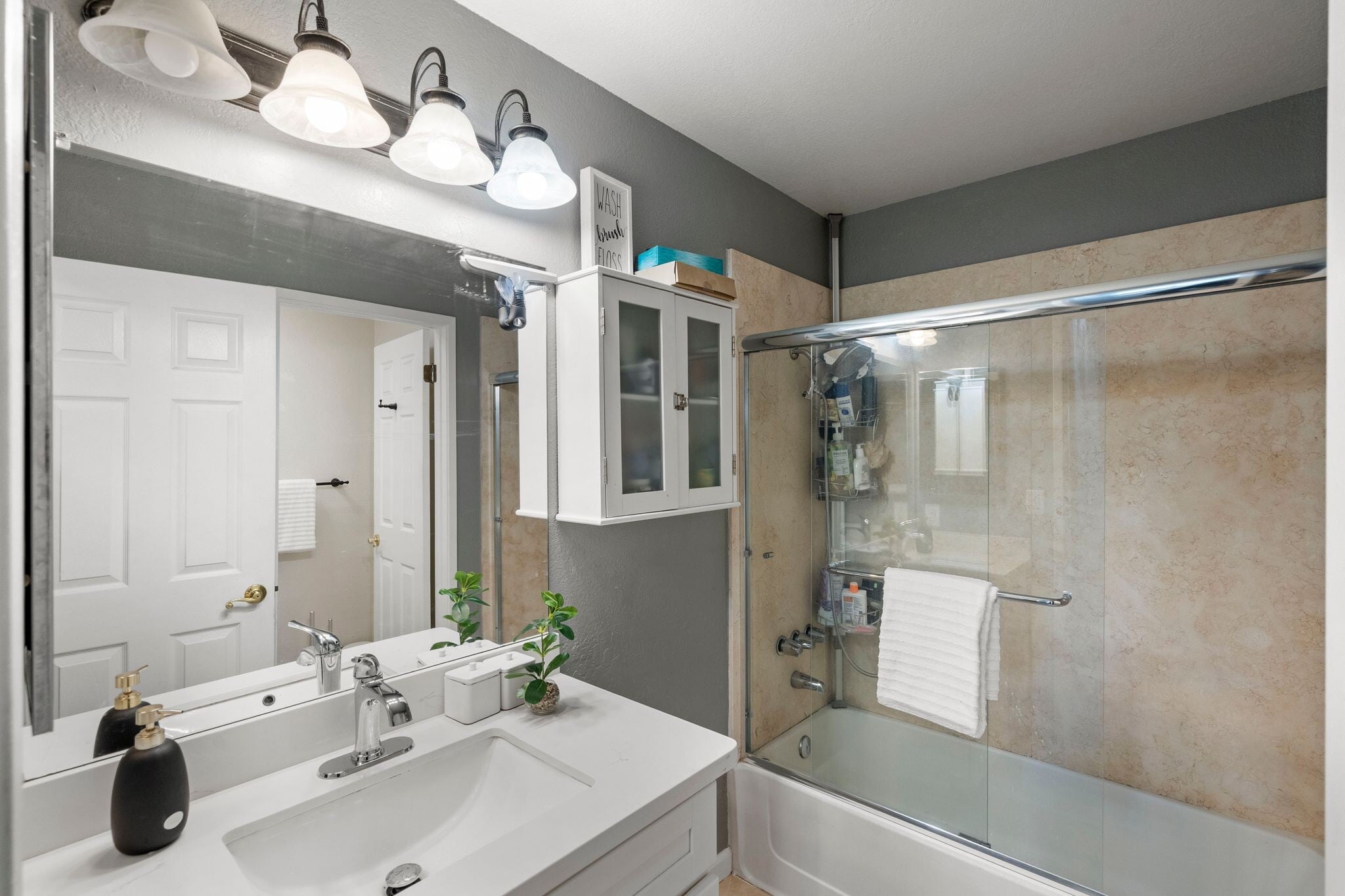 Building Photo - 874 Cherry Glen Cir