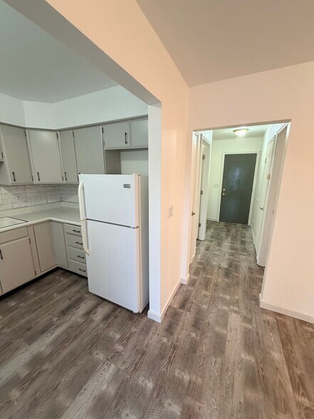 Building Photo - 113 Hope Dr