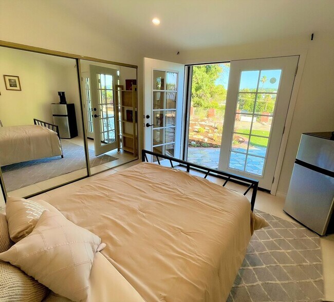 Building Photo - Stunning Woodland Hills Home with Sweeping Views