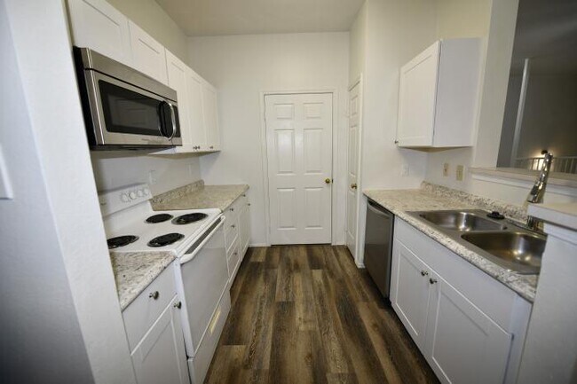 Building Photo - 1 bedroom in Plano TX 75093
