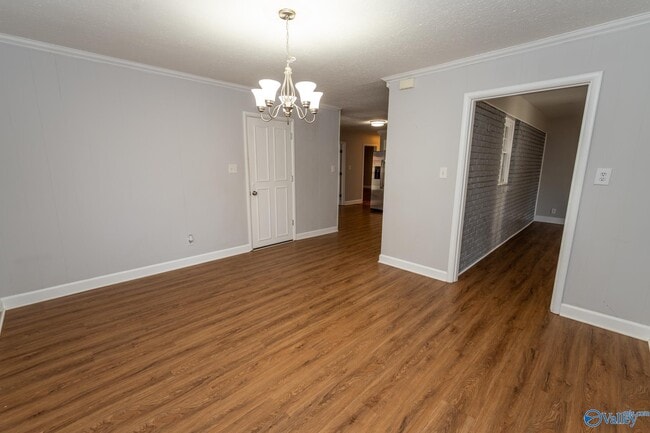 Building Photo - 2215 Fairfax St NE