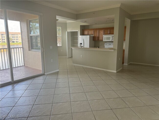 Building Photo - 8490 Kingbird Loop