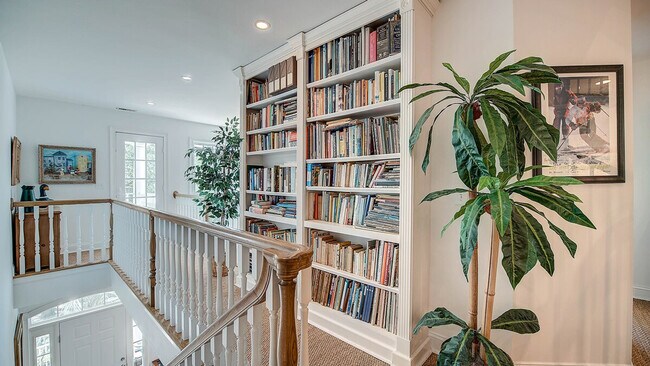 Building Photo - 635 Dune Oaks Dr