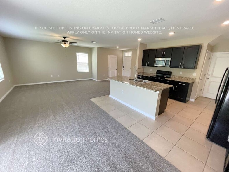 Building Photo - 16914 Secret Meadow Dr
