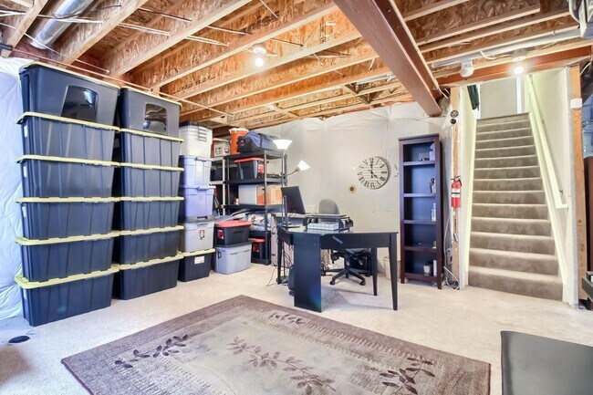 Building Photo - Highlands Ranch Spacious 3 bed 2.5 bath