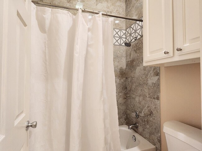 Building Photo - 4121 Juliard Dr