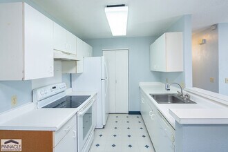 Building Photo - 94-213-213 Lumiaina Pl
