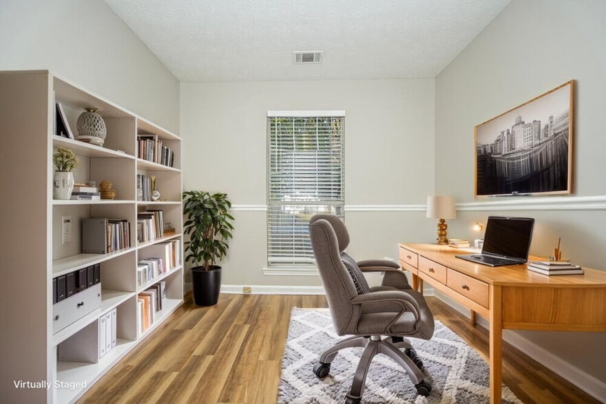 Building Photo - 337 Autumn Lake Dr