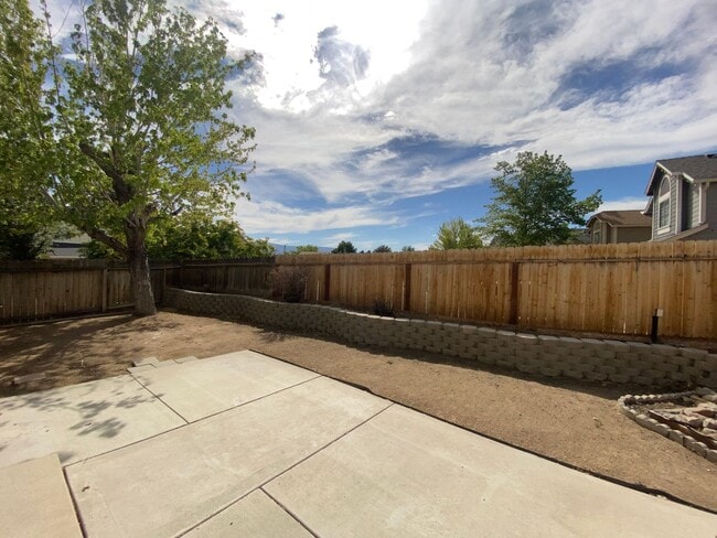 Building Photo - Sparks Two-story House - 4 Bedrooms (Reed ...