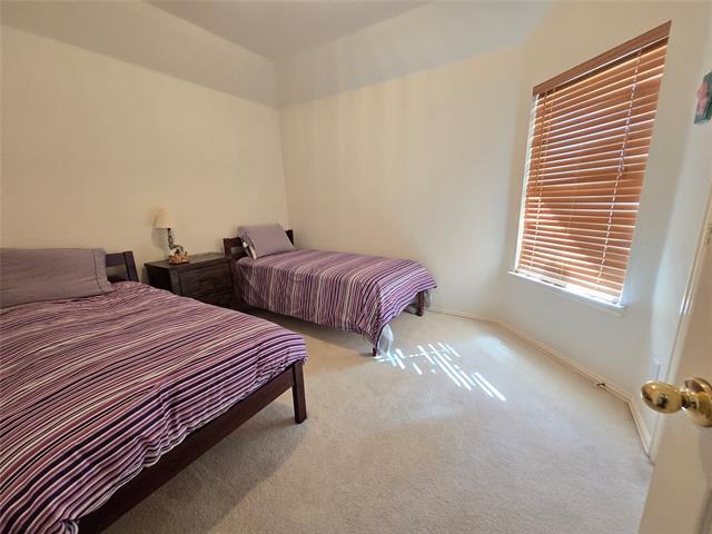 Building Photo - 5213 Meadowland Dr